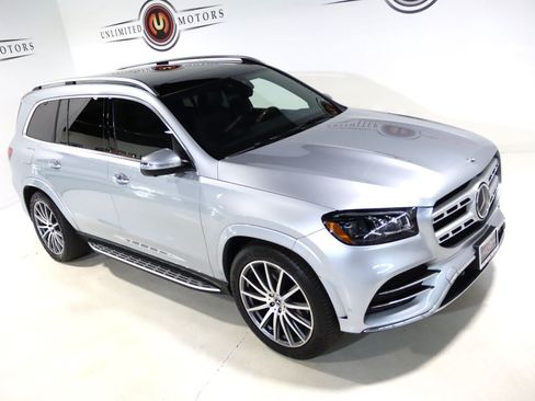 Used 2023 Mercedes-Benz GLS 450 4MATIC image 25