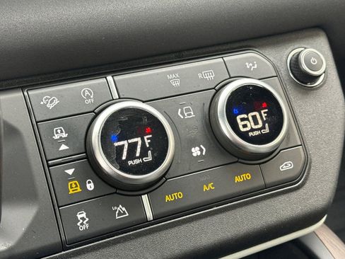 Used 2023 Land Rover Defender 110 S image 24
