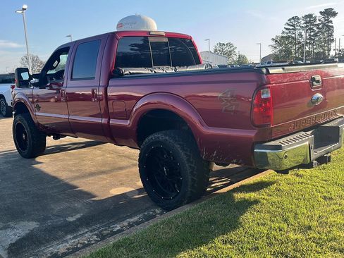 Used 2015 Ford F350 Lariat w/ Lariat Interior Package image 2