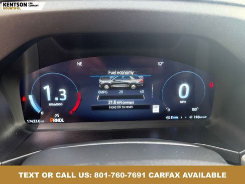 Used 2025 Ford Explorer Active AWD/4WD image 16