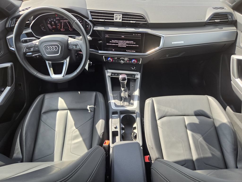 Used 2025 Audi Q3 2.0T Premium AWD/4WD image 12