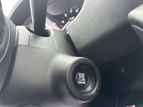 New 2026 RAM ProMaster 2500 w/ Convenience Group image 17