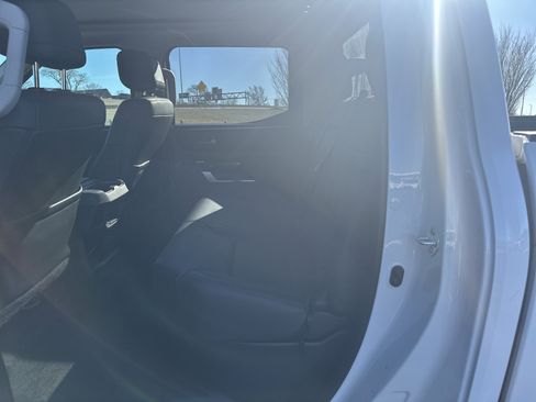 Used 2023 Toyota Tundra Limited image 45