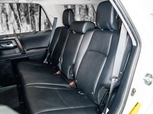 Used 2024 Toyota 4Runner TRD Off-Road Premium w/ Moonroof Package image 10