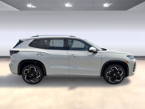 New 2026 Volkswagen Tiguan SEL R-Line AWD/4WD image 8