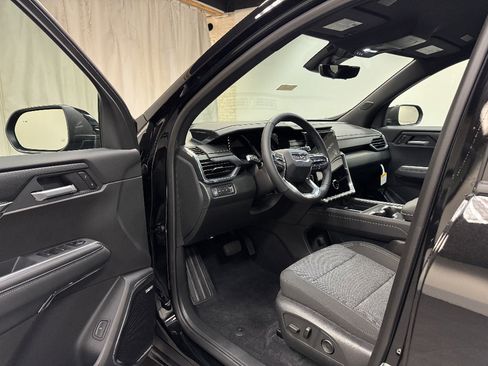 New 2026 GMC Acadia Elevation w/ LPO, Floor Liner Package image 22