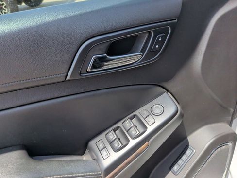 Used 2017 Chevrolet Suburban LT AWD/4WD image 11