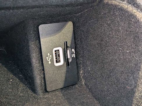 Used 2016 Lincoln MKX Reserve w/ Luxury Package image 31