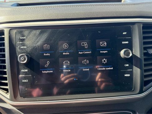 Used 2019 Volkswagen Atlas SE w/ Towing Package FWD image 22