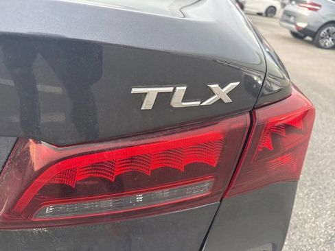Used 2016 Acura TLX image 7