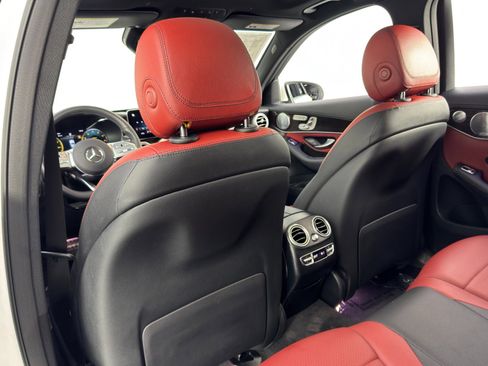 Used 2020 Mercedes-Benz GLC 300 GLC 300 w/ AMG Line image 38