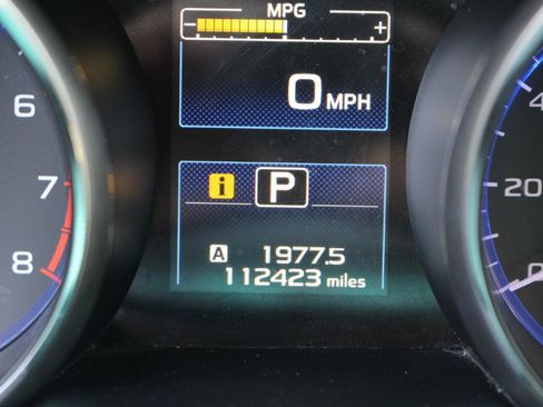Used 2017 Subaru Legacy 2.5i Premium AWD/4WD image 22