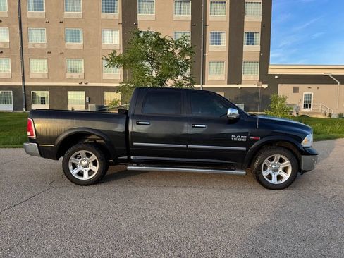 Used 2015 RAM 1500 Limited AWD/4WD image 13
