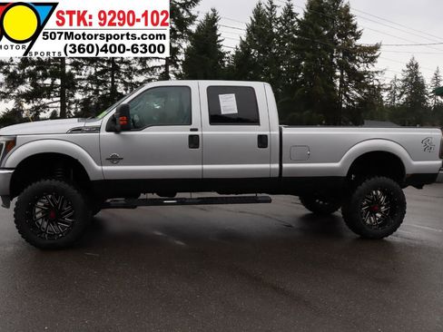 Used 2015 Ford F350 XLT w/ Camper Package image 5