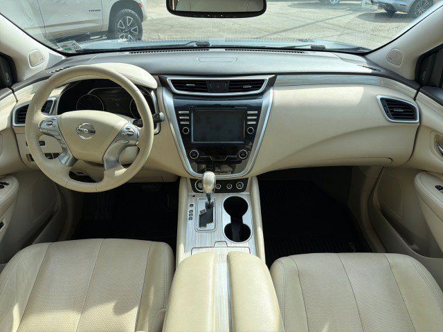 Used 2016 Nissan Murano Platinum w/ Platinum Technology Package FWD image 19