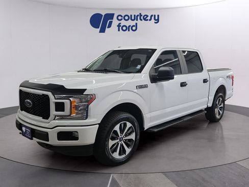 Used 2019 Ford F150 XL w/ Equipment Group 101A Mid AWD/4WD image 3