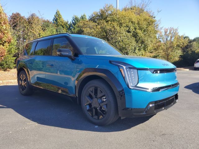 New 2026 Kia EV9 Land w/ Nightfall Edition Package AWD/4WD image 3