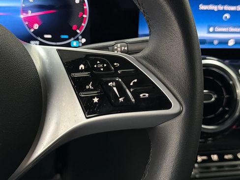 Certified 2026 Mercedes-Benz GLB 250 image 27