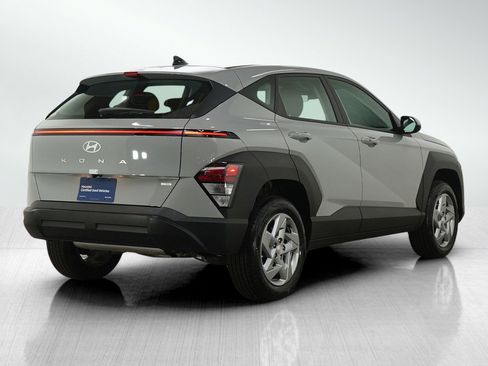 Certified 2026 Hyundai Kona SE image 5