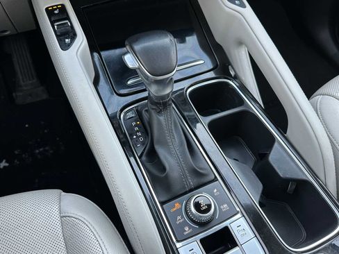 Used 2021 Kia Telluride EX w/ EX Premium Package image 40