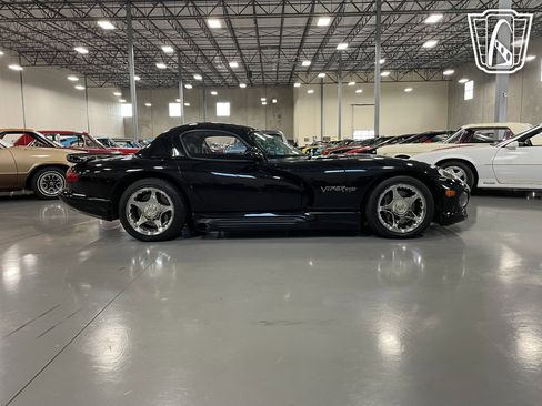 Used 1994 Dodge Viper RT/10 image 19