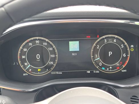 New 2026 Jaguar F-PACE R-Dynamic S AWD/4WD image 33
