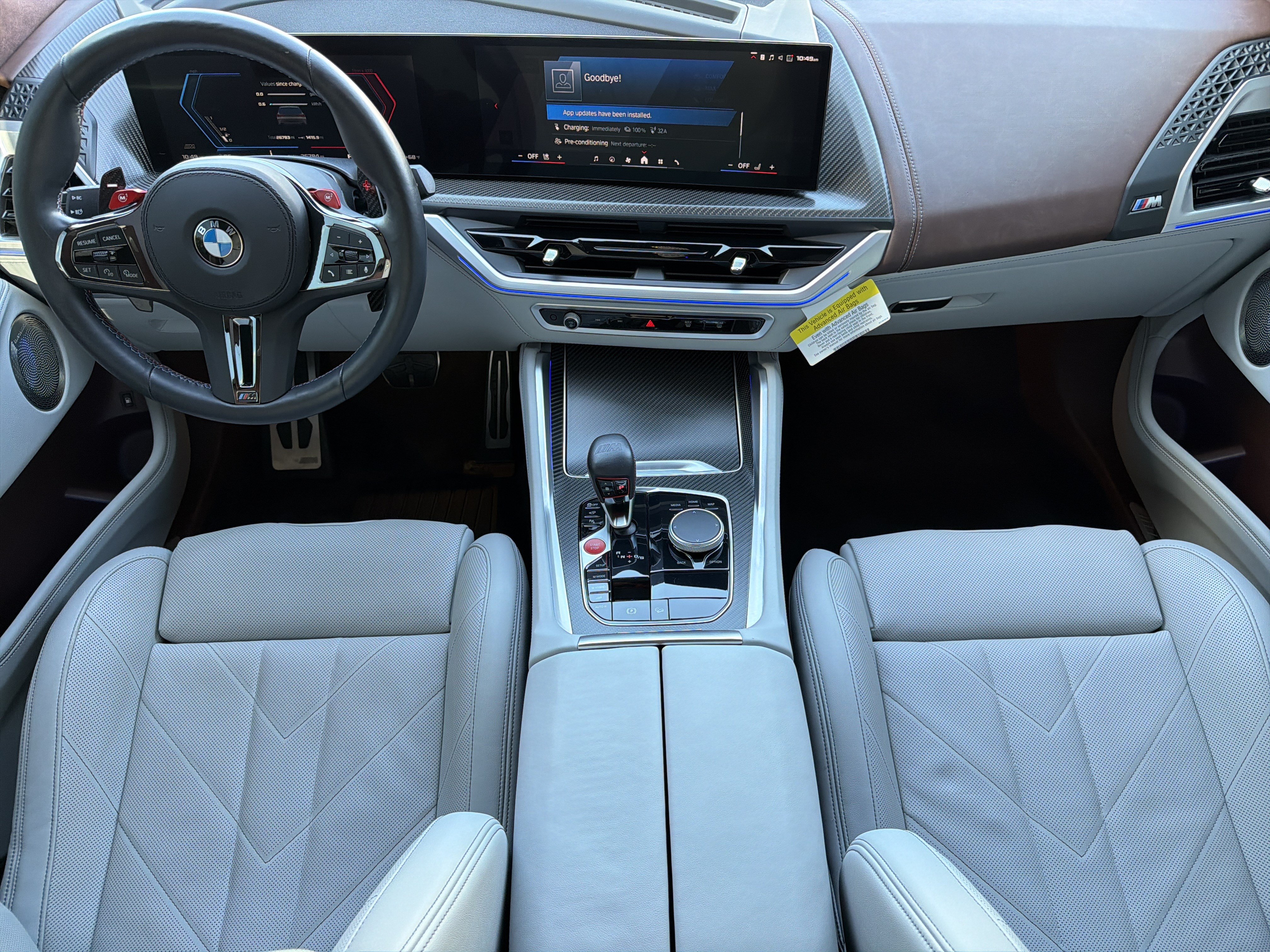 Certified 2025 BMW XM AWD/4WD image 3