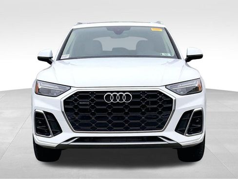 Certified 2023 Audi Q5 e Premium w/ Convenience Package image 3