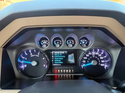 Used 2015 Ford F350 Lariat w/ Lariat Ultimate Package AWD/4WD image 39