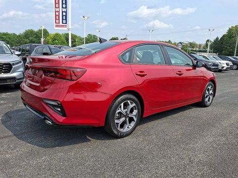 Used 2019 Kia Forte LXS FWD image 8