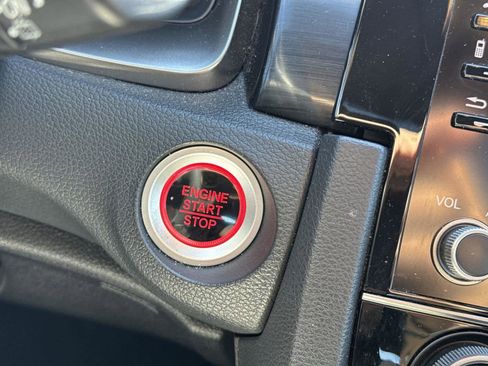 Used 2021 Honda Civic EX image 32