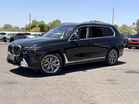 Used 2023 BMW X7 xDrive40i w/ Climate Comfort Package AWD/4WD image 2