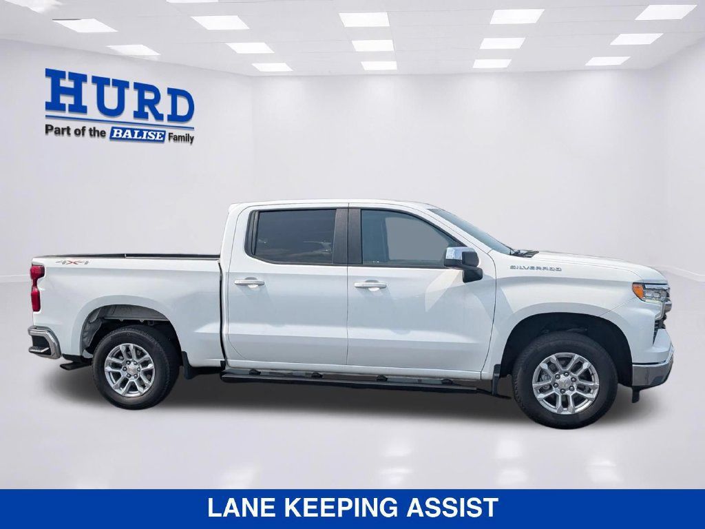 Used 2023 Chevrolet Silverado 1500 LT AWD/4WD image 2