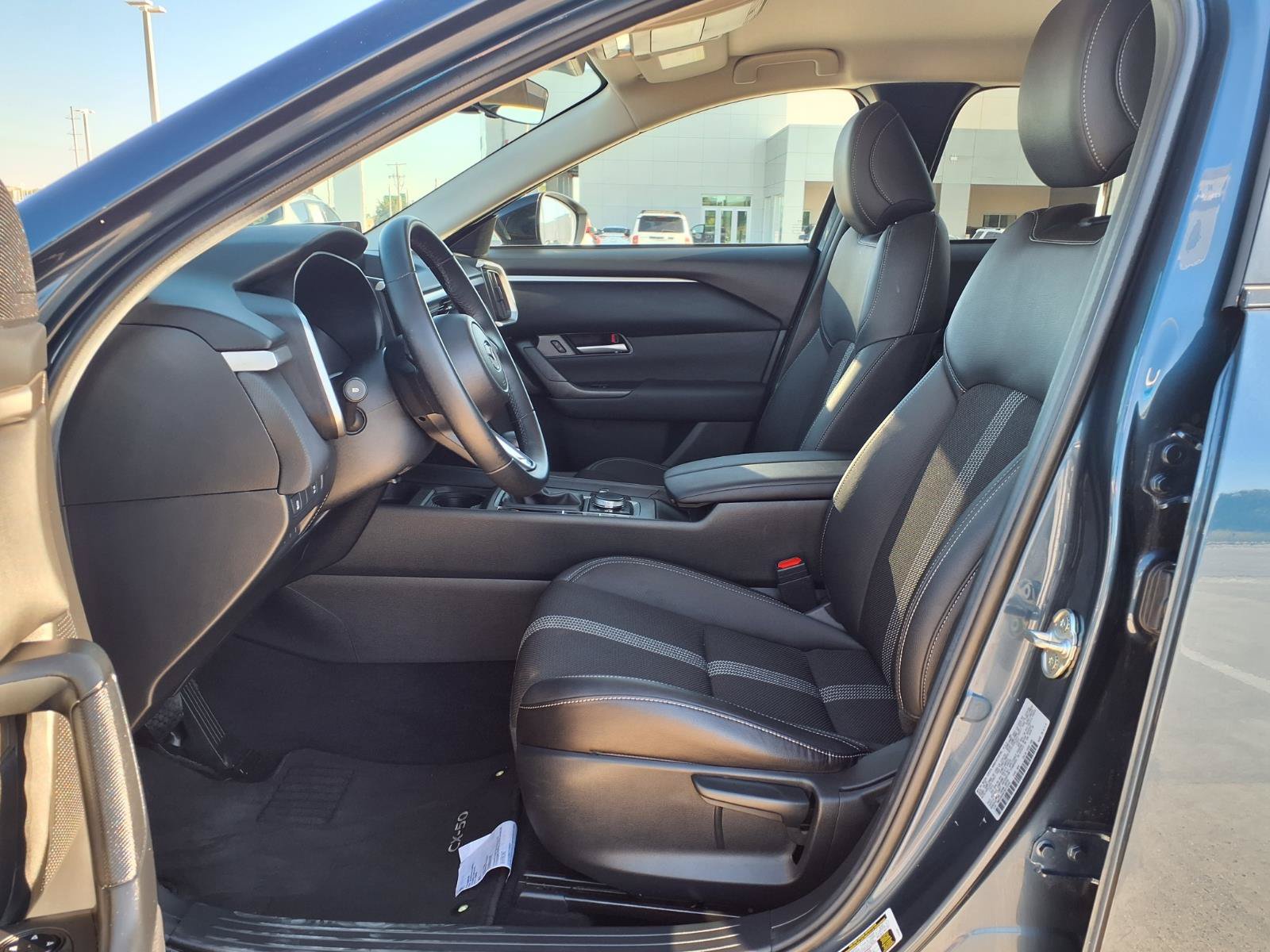 Used 2025 MAZDA CX-50 AWD 2.5 S w/ Select Package image 24