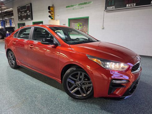 Used 2021 Kia Forte GT-Line w/ GT-Line Premium Package image 14