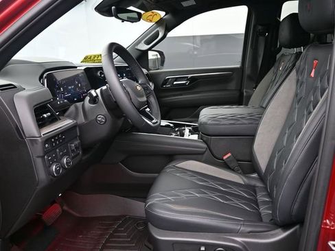 Used 2025 Chevrolet Tahoe Premier image 19