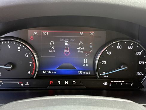 Used 2022 Ford Explorer XLT image 15