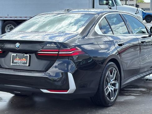 Used 2026 BMW 530i RWD image 5