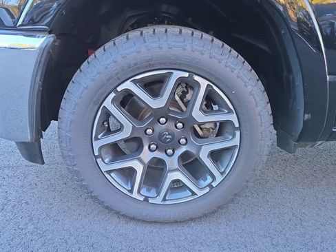 Used 2025 RAM 1500 Laramie image 9