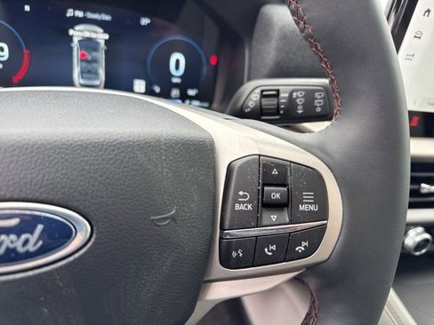 New 2026 Ford Explorer Active w/ Active Comfort Package image 14
