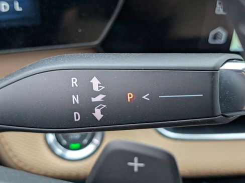 New 2026 Chevrolet Equinox ACTIV FWD image 25