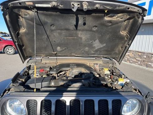 Used 2018 Jeep Wrangler Unlimited Sport AWD/4WD image 21