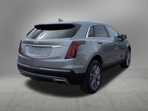 Used 2025 Cadillac XT5 Premium Luxury image 6