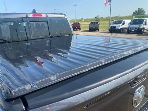 Used 2022 RAM 1500 Big Horn AWD/4WD image 6