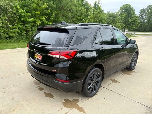Used 2024 Chevrolet Equinox RS AWD/4WD image 9