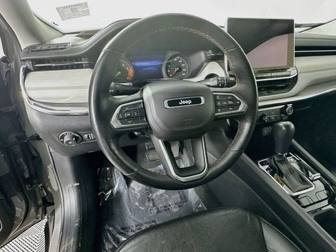 Certified 2022 Jeep Compass Limited AWD/4WD image 18