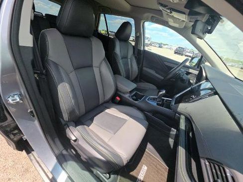 Used 2025 Subaru Outback Onyx Edition AWD/4WD image 10