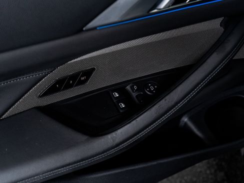 Used 2025 BMW M4 Coupe image 47