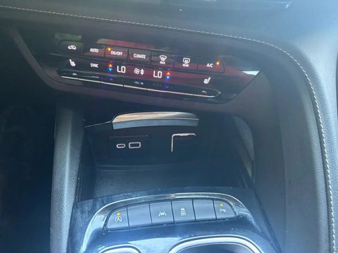Used 2021 Buick Envision Preferred FWD image 15