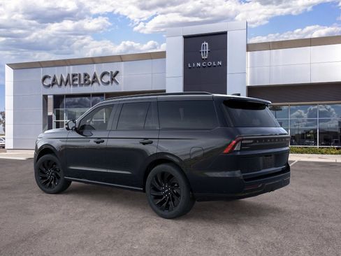New 2026 Lincoln Navigator Reserve w/ Jet Appearance Package AWD/4WD image 29